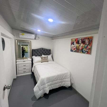 Hostal Casa Jardin Картахена Экстерьер фото