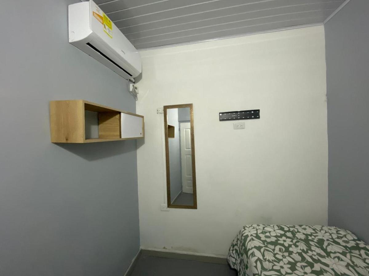 Hostal Casa Jardin Картахена Экстерьер фото