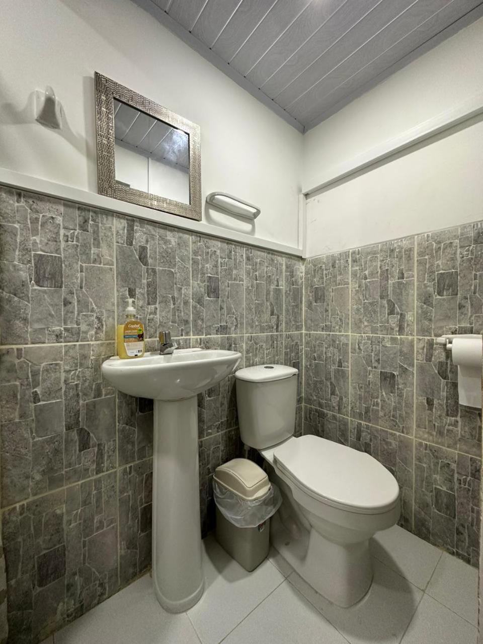 Hostal Casa Jardin Картахена Экстерьер фото