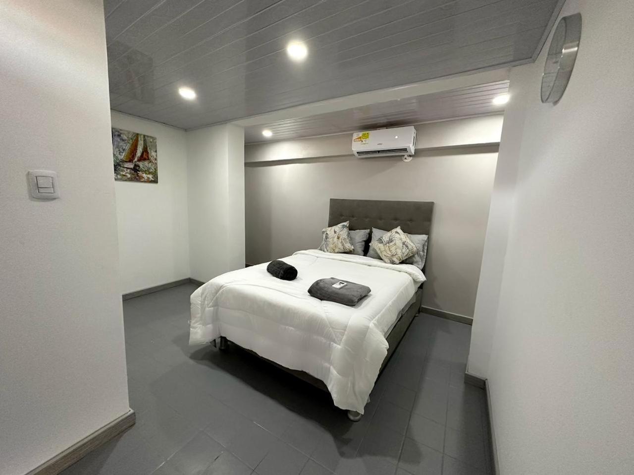 Hostal Casa Jardin Картахена Экстерьер фото